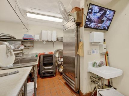 1614 21st St, Sacramento, CA 95811 Photo