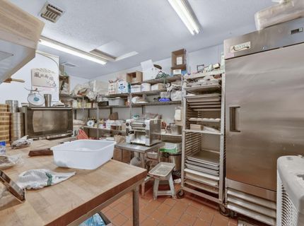 1614 21st St, Sacramento, CA 95811 Photo