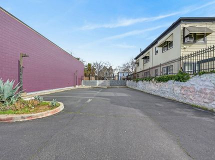 1614 21st St, Sacramento, CA 95811 Photo