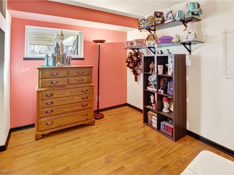 14761 Larkfield Drive , Brook Park, OH 44142 Photo 18