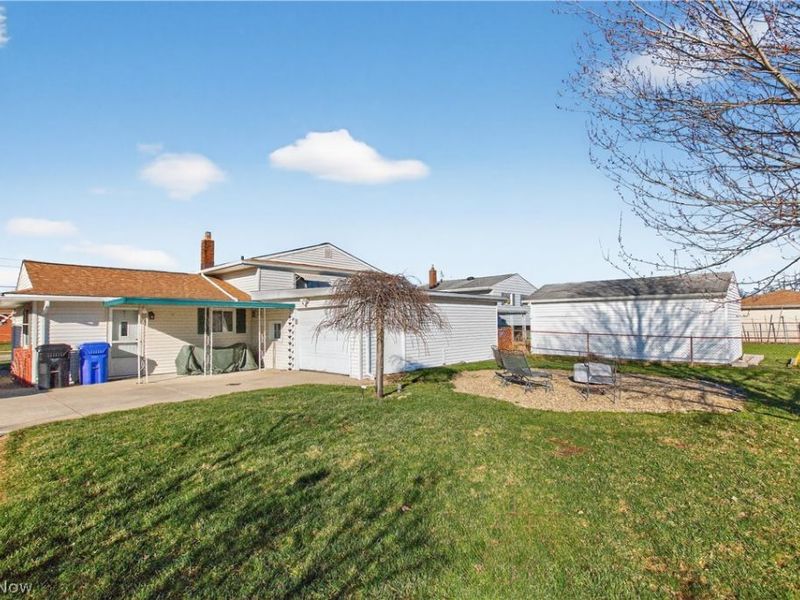 14761 Larkfield Drive , Brook Park, OH 44142 Photo 31