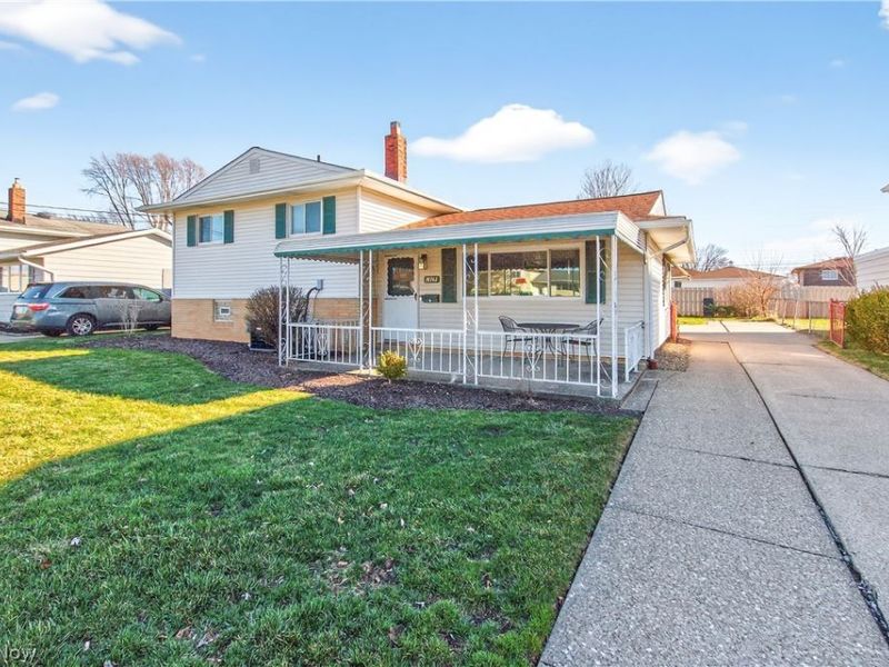 14761 Larkfield Drive , Brook Park, OH 44142 Photo 39