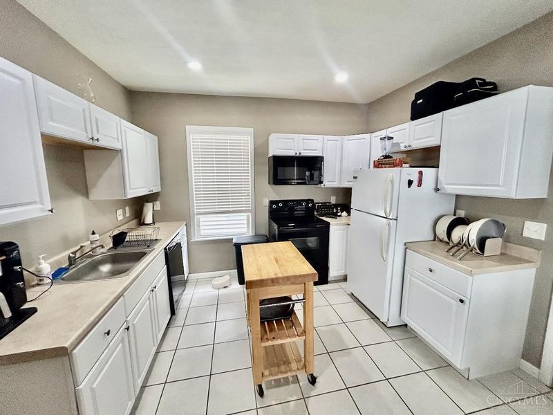 6001 Bramble Avenue, Cincinnati, OH 45227 Photo 17