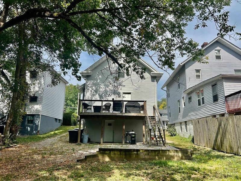 6001 Bramble Avenue, Cincinnati, OH 45227 Photo 9