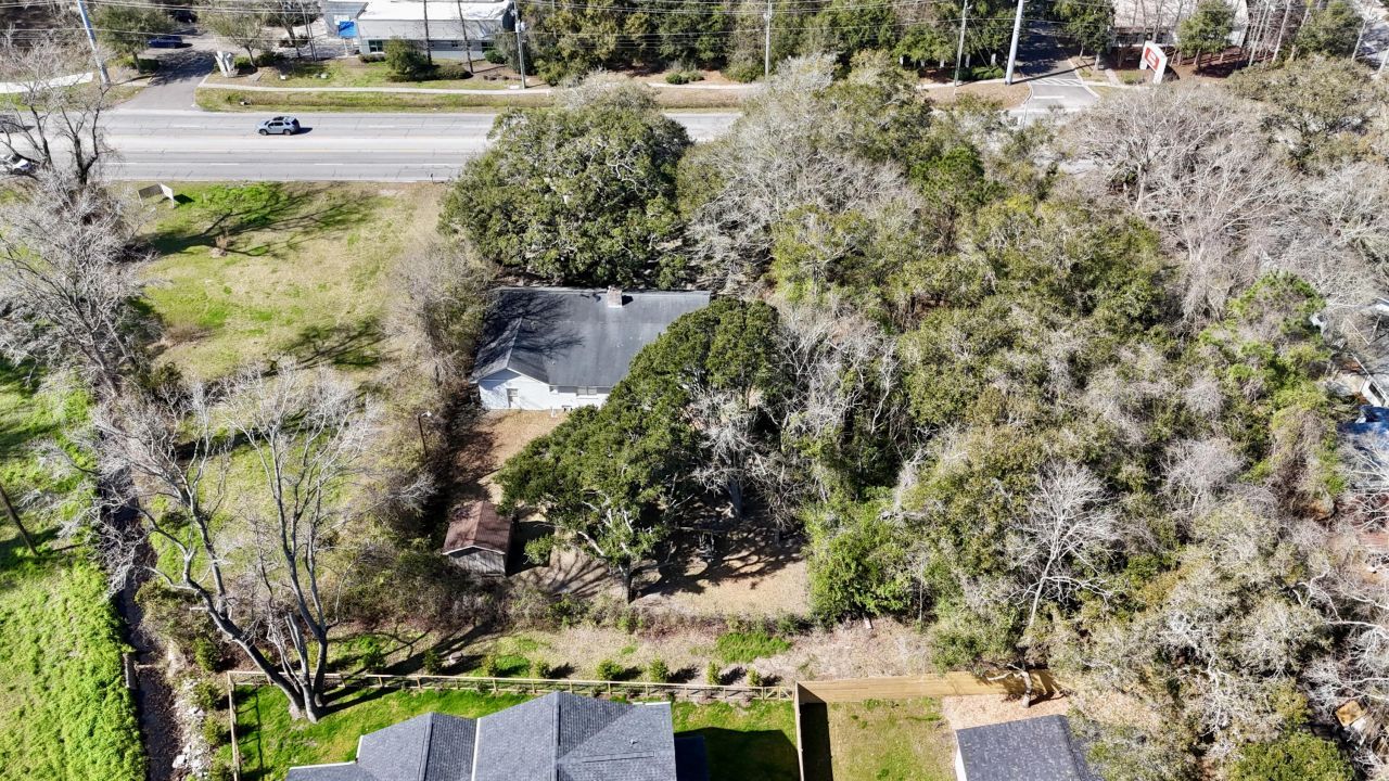 1438 Folly Road Photo 7