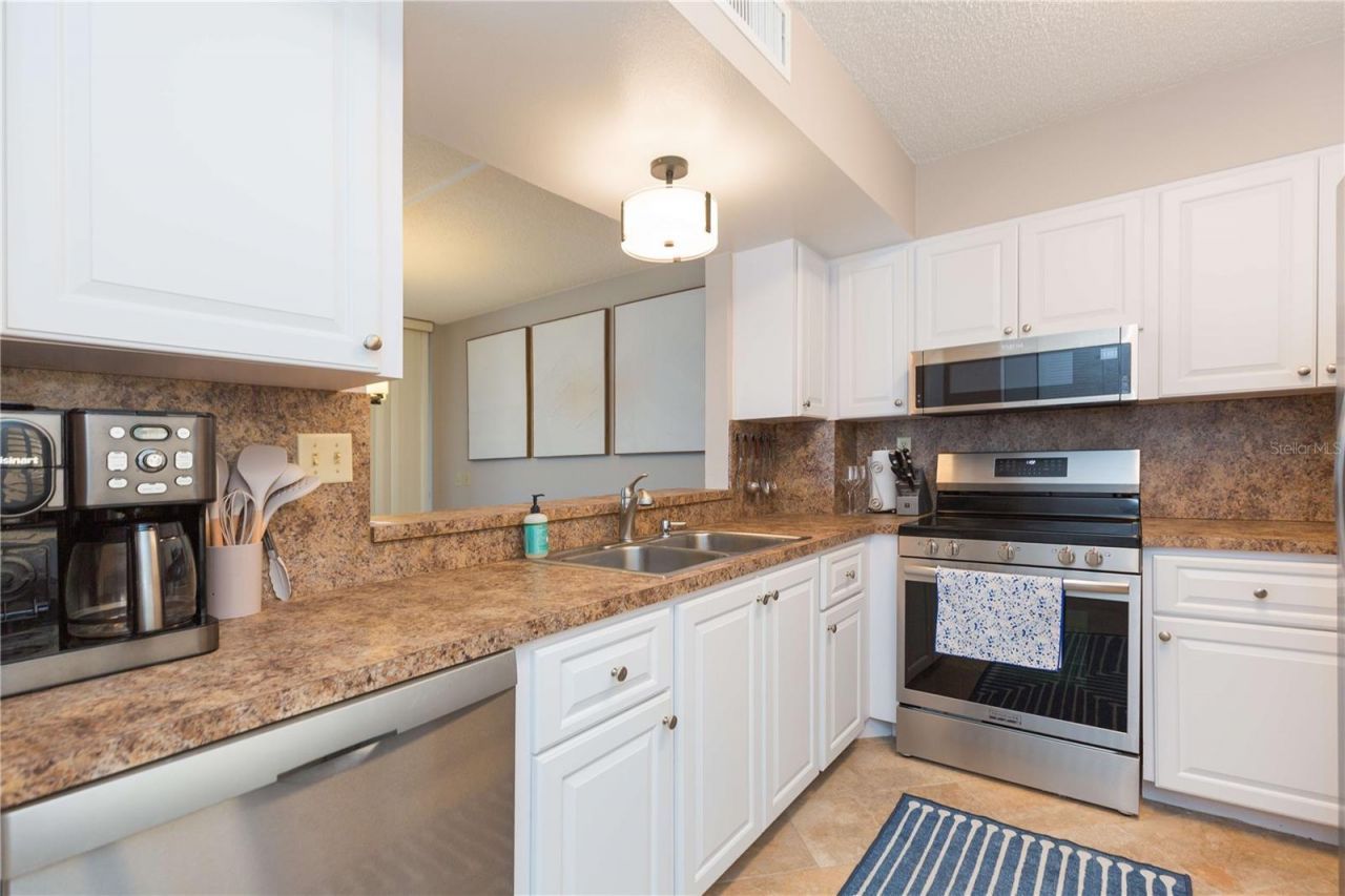 5729 Puerta Del Sol Boulevard S, Unit 277, Saint Petersburg, FL 33715 Photo