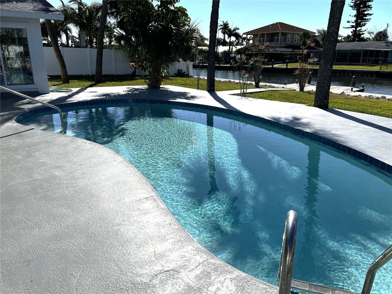 403 28th Street, Holmes Beach, FL 34217 Photo