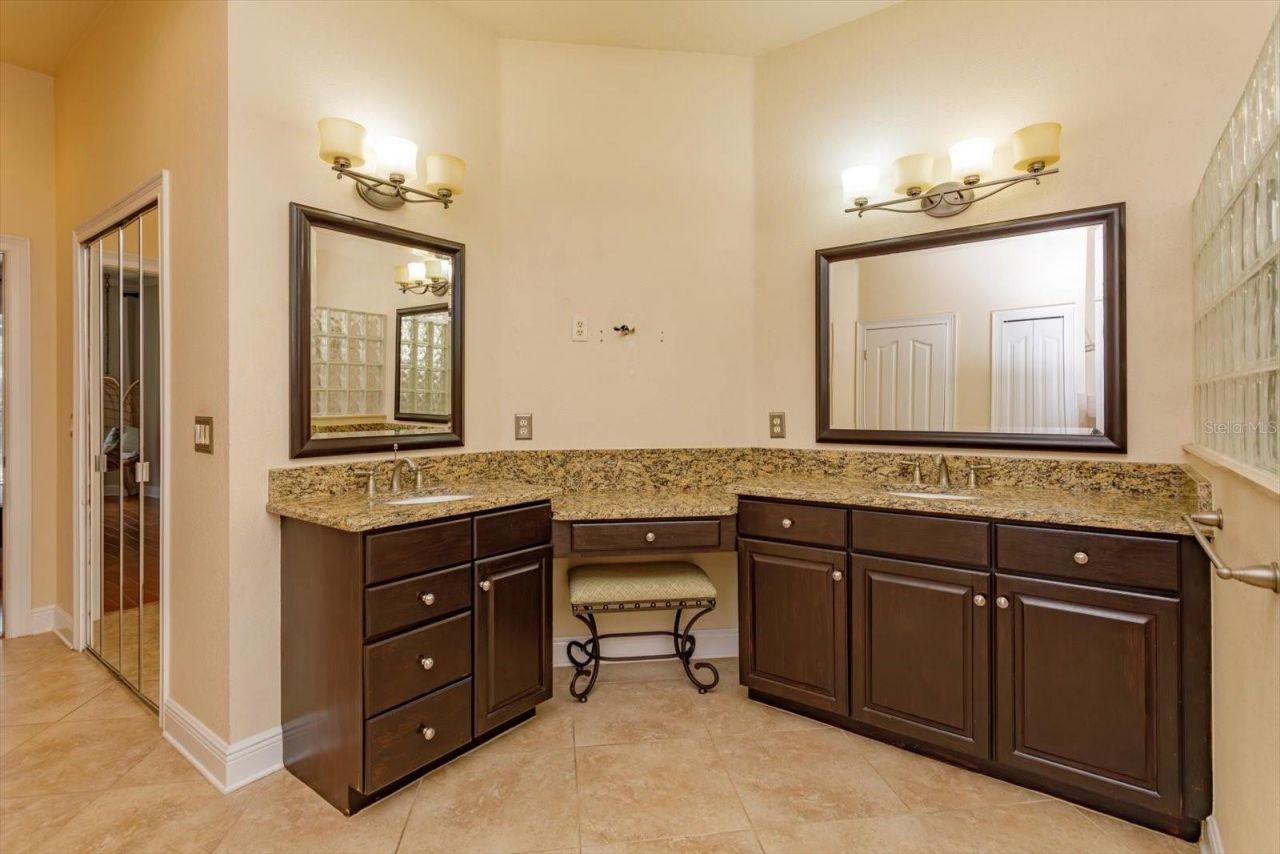 8816 Great Cove Drive, Orlando, FL 32819 Photo
