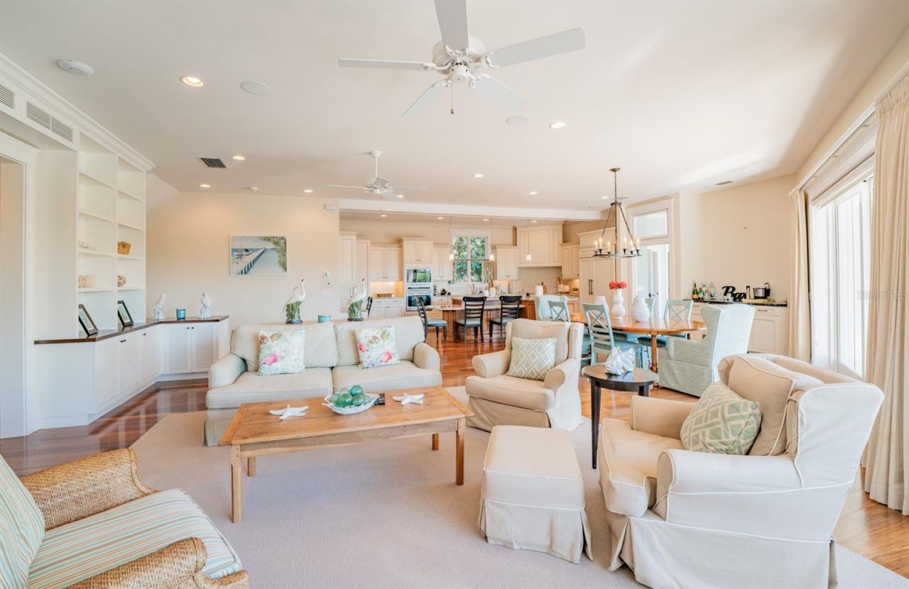 714 Jacaranda Road, Anna Maria, FL 34216 Photo