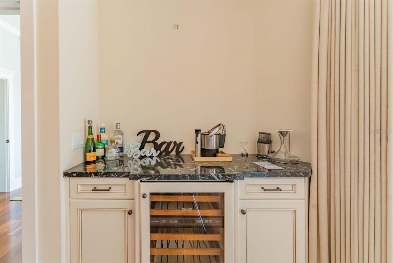 714 Jacaranda Road, Anna Maria, FL 34216 Photo