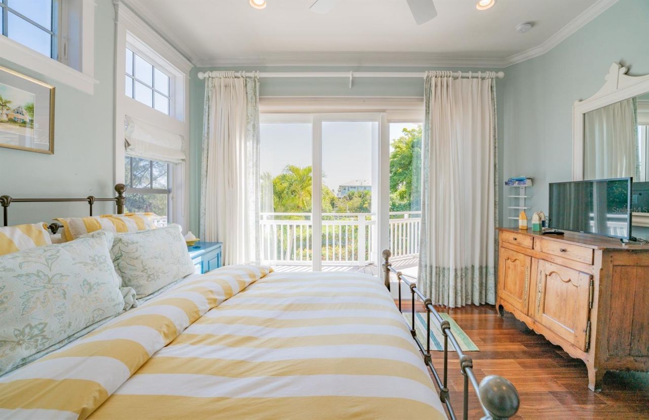 714 Jacaranda Road, Anna Maria, FL 34216 Photo