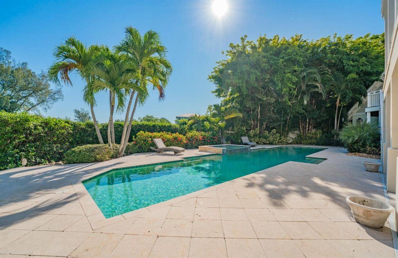 714 Jacaranda Road, Anna Maria, FL 34216 Photo