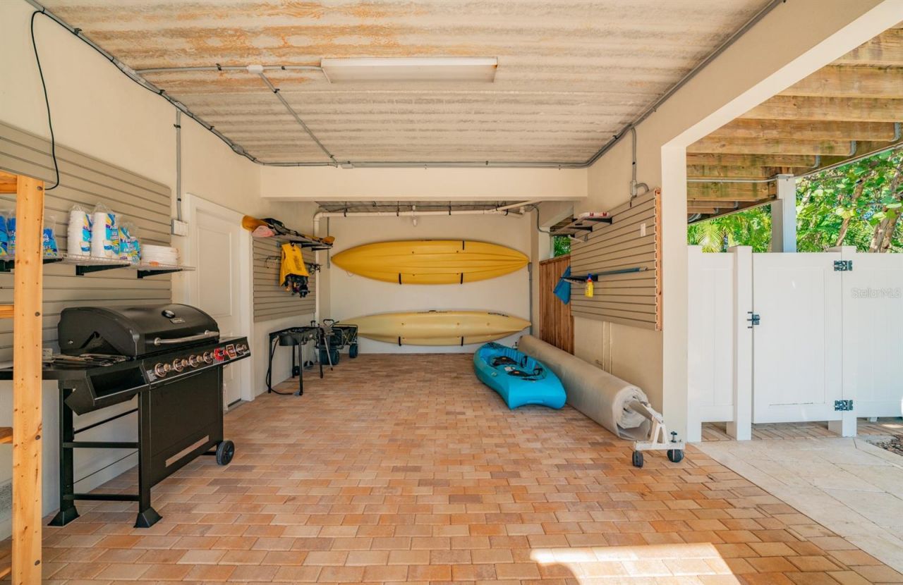 714 Jacaranda Road, Anna Maria, FL 34216 Photo