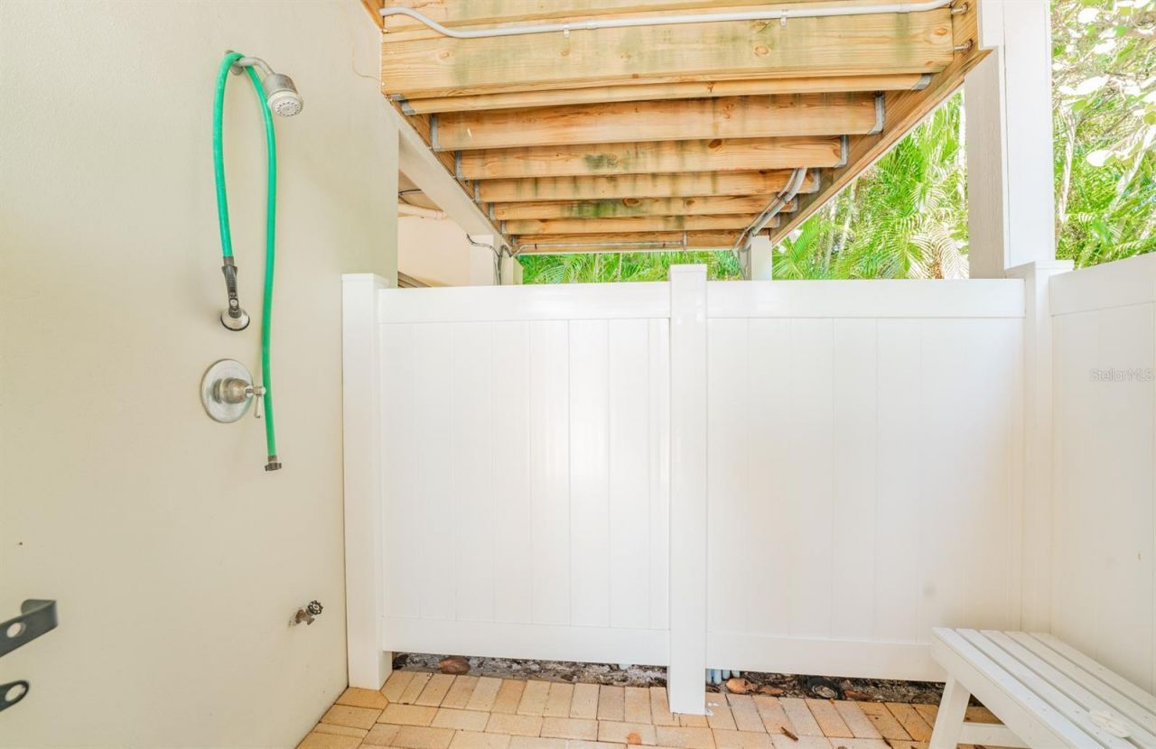 714 Jacaranda Road, Anna Maria, FL 34216 Photo