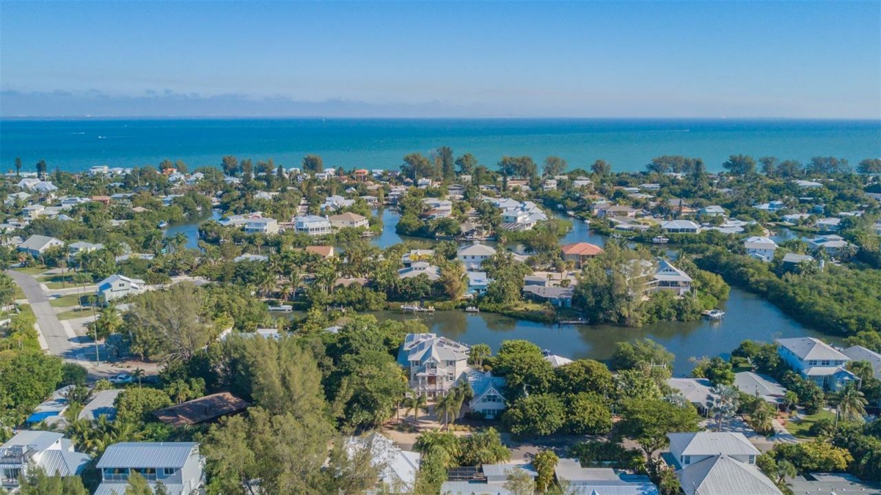 714 Jacaranda Road, Anna Maria, FL 34216 Photo