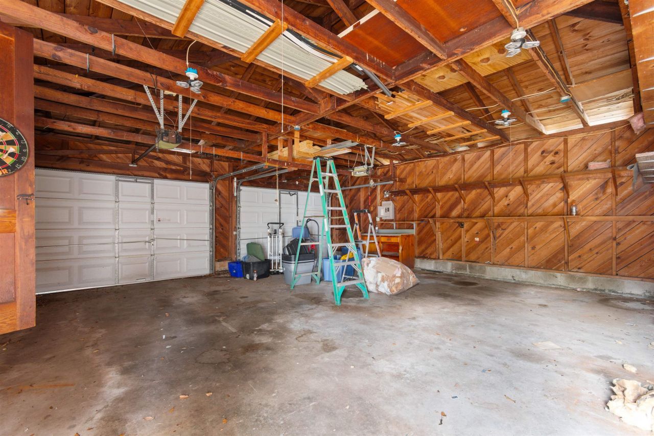 402 Wilkinson St. Photo 27