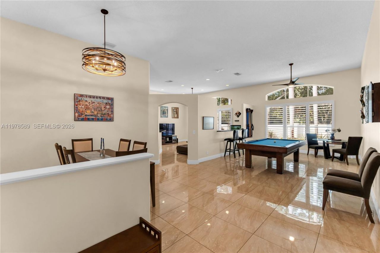 5297 SW 34th Way, Hollywood, FL 33312 Photo