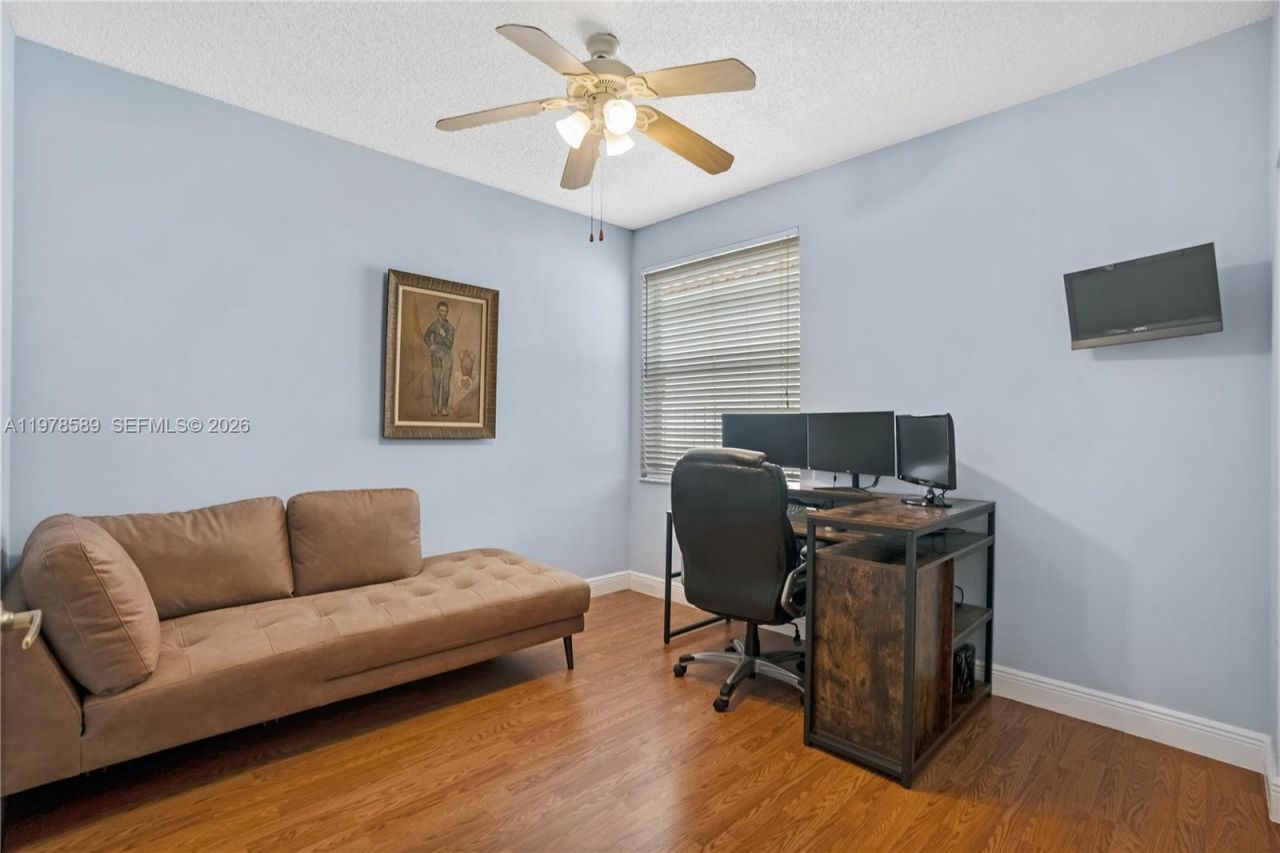 5297 SW 34th Way, Hollywood, FL 33312 Photo