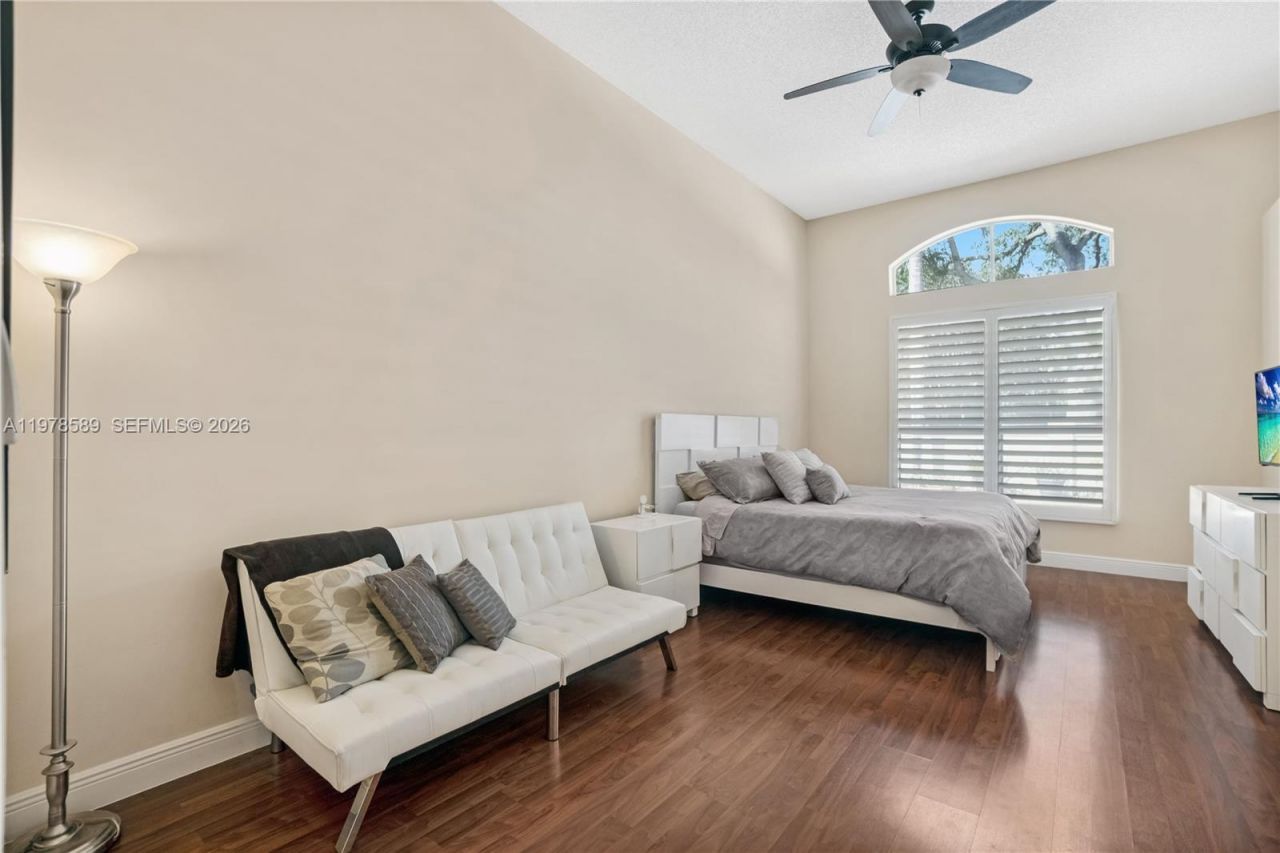 5297 SW 34th Way, Hollywood, FL 33312 Photo