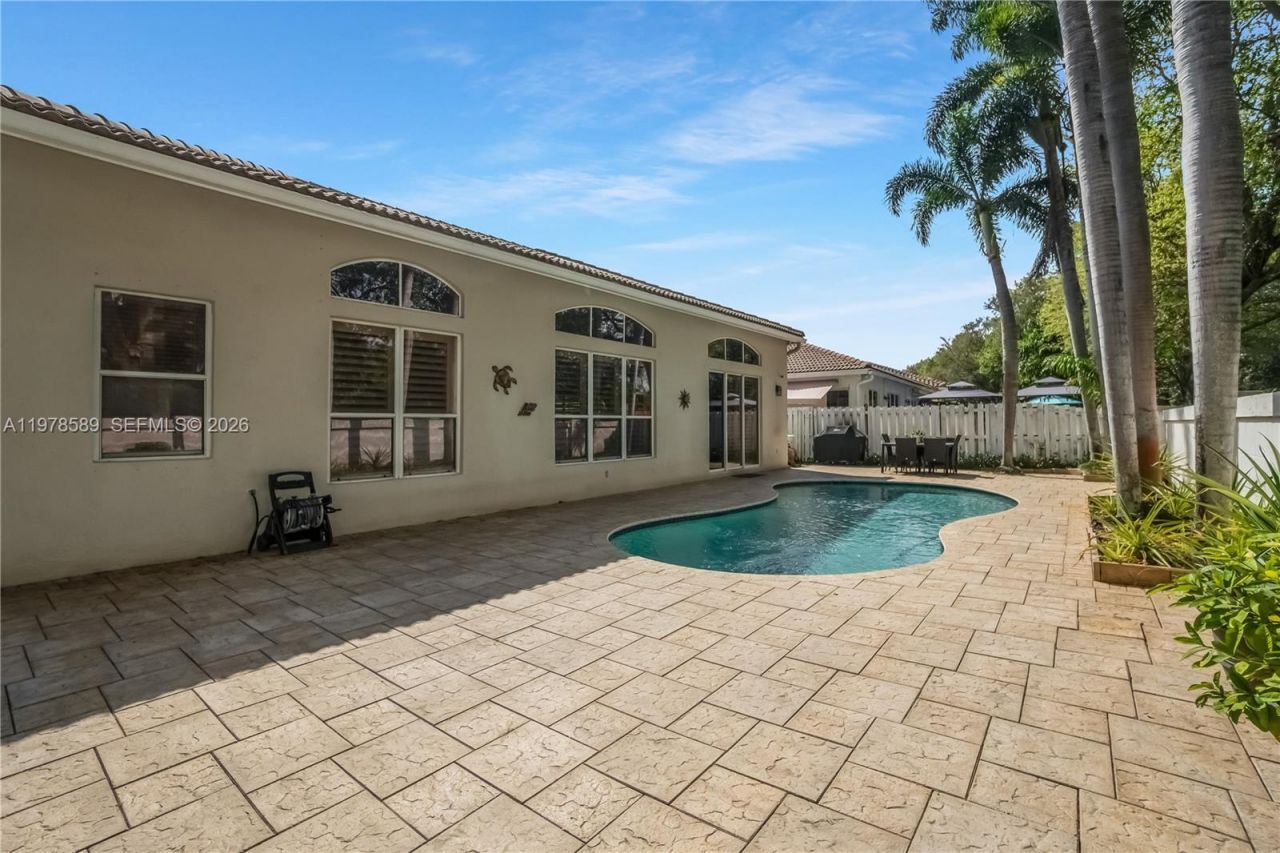 5297 SW 34th Way, Hollywood, FL 33312 Photo