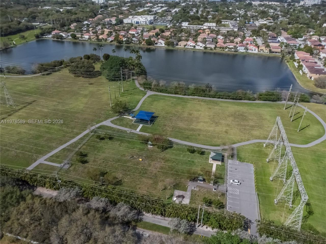 5297 SW 34th Way, Hollywood, FL 33312 Photo