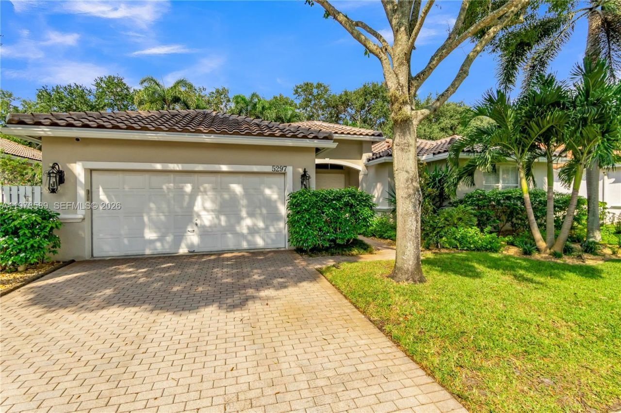 5297 SW 34th Way, Hollywood, FL 33312 Photo