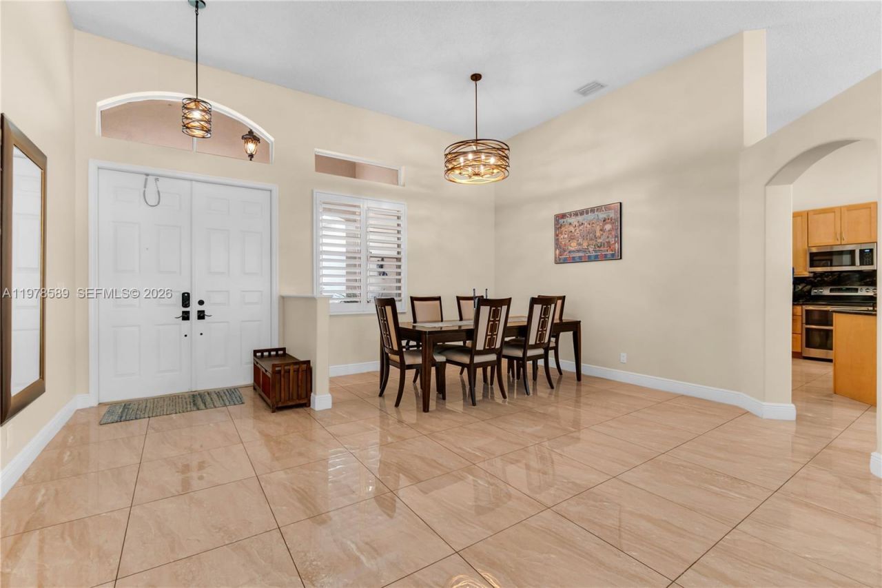 5297 SW 34th Way, Hollywood, FL 33312 Photo
