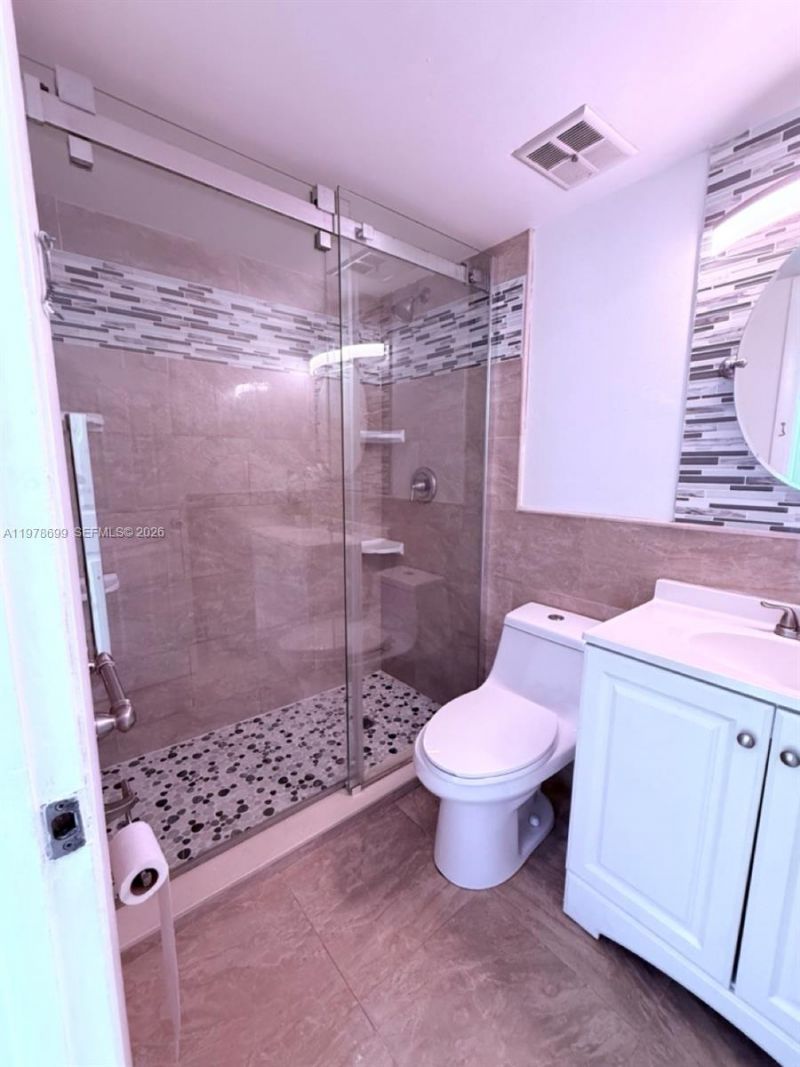 15470 SW 82nd Ln , Unit 316, Miami, FL 33193 Photo