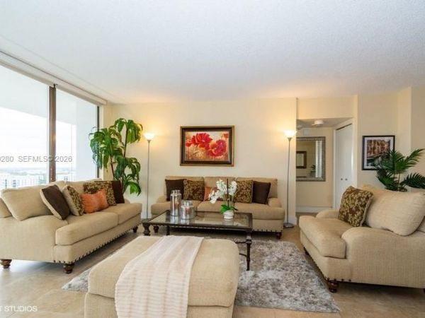 19707 Turnberry Way , Unit 23C, Aventura, FL 33180