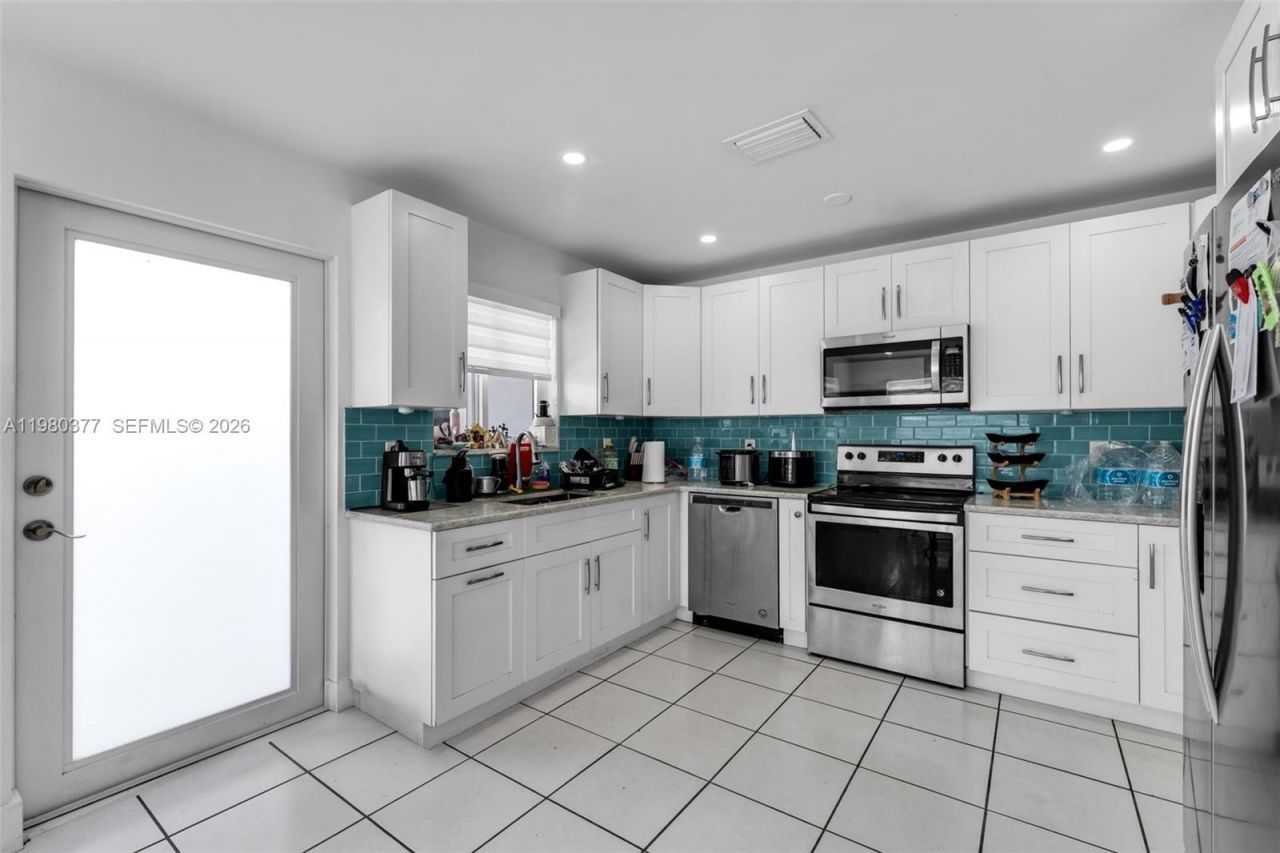 1262 Marlin Dr , Marathon, FL 33050 Photo