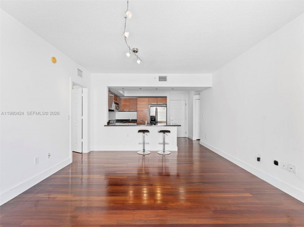 2030 S Douglas Rd, Unit 610, Coral Gables, FL 33134 Photo