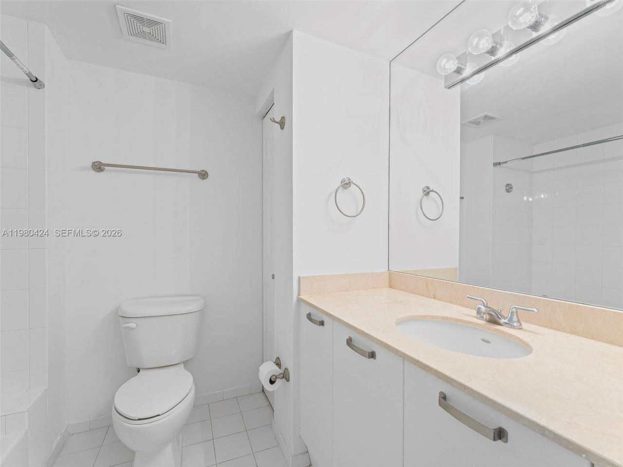 2030 S Douglas Rd, Unit 610, Coral Gables, FL 33134 Photo