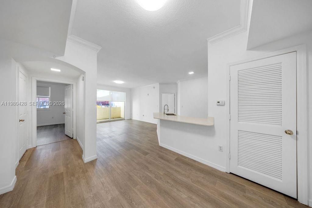 9172 Collins Ave , Unit 212, Surfside, FL 33154 Photo