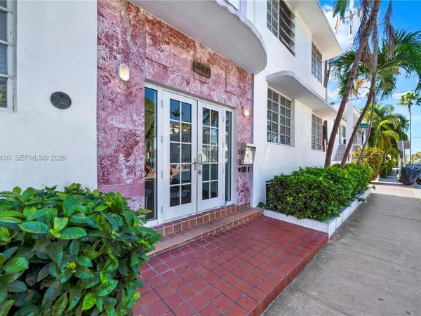 610 8th St , Unit 102, Miami Beach, FL 33139