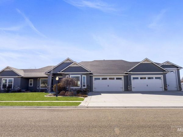10467 Kaylee Way, Nampa, ID 83687