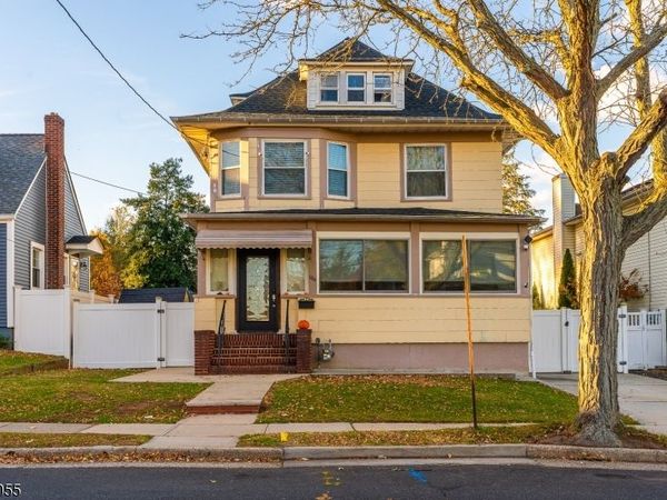106 W Gibbons St, Linden, NJ 07036