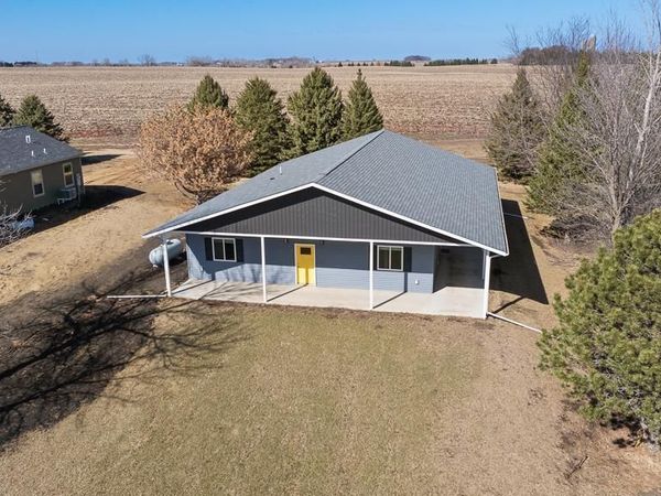 109 Kelsey Lane, Slayton, MN 56172