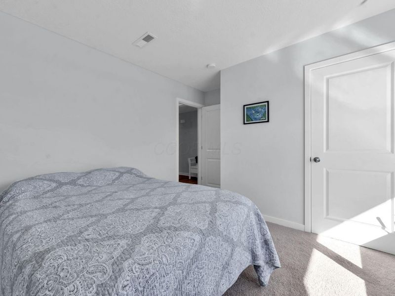 452 St James Gate, Newark, OH 43055 Photo 24