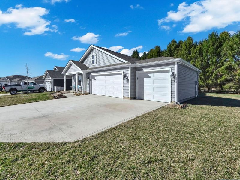 452 St James Gate, Newark, OH 43055 Photo 3