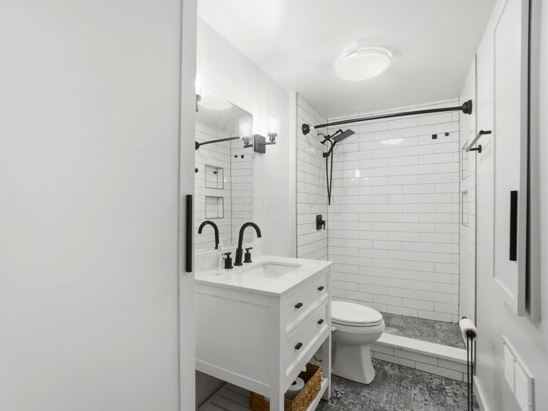 2334 Hardesty Court , Unit I5, Columbus, OH 43204 Photo 23