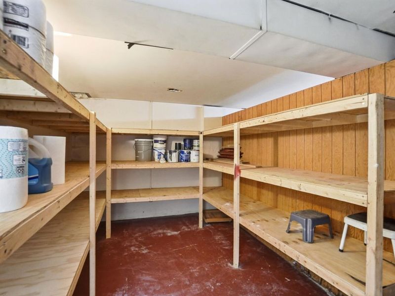 2334 Hardesty Court , Unit I5, Columbus, OH 43204 Photo 34