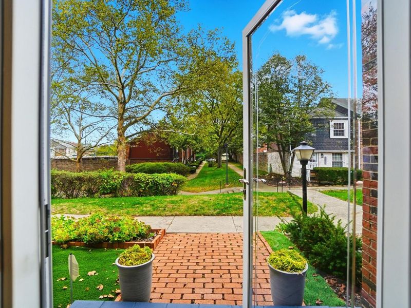 2334 Hardesty Court , Unit I5, Columbus, OH 43204 Photo 38