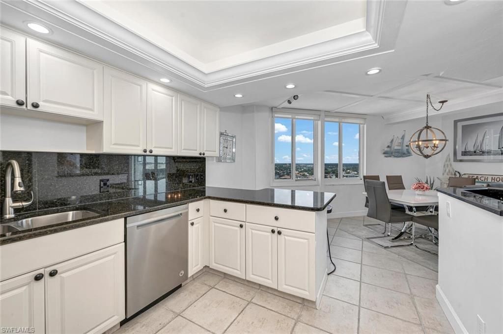 4041 Gulf Shore Blvd N, Unit 1608, Naples, FL 34103 Photo