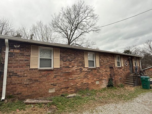 1320 Tulip Grove Rd, Hermitage, TN 37076
