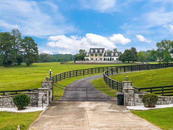 6425 AIRPORT, Bonnerdale, AR 71933