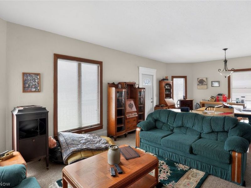 9491 Root Road, North Ridgeville, OH 44039 Photo 4