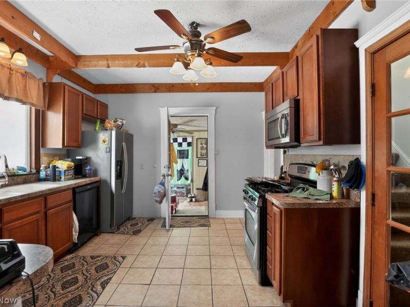 9491 Root Road, North Ridgeville, OH 44039 Photo 7