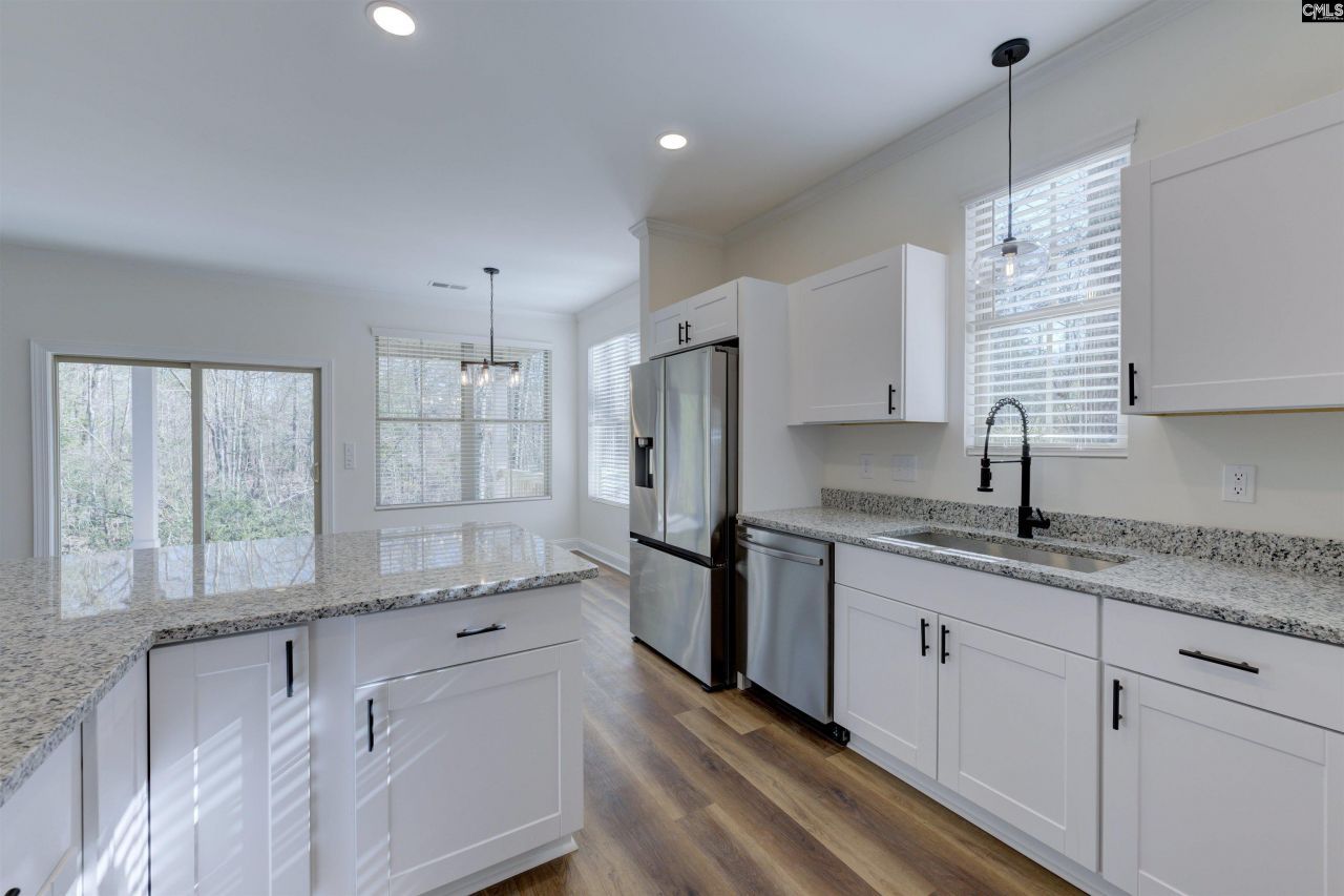 337 Hester Court Photo 9