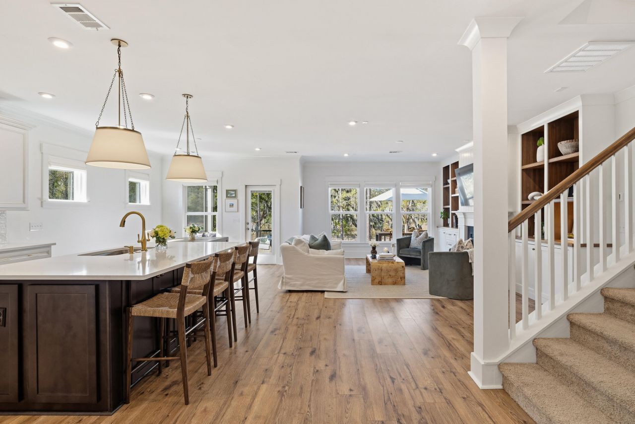 1230 Brackish Court Photo 6