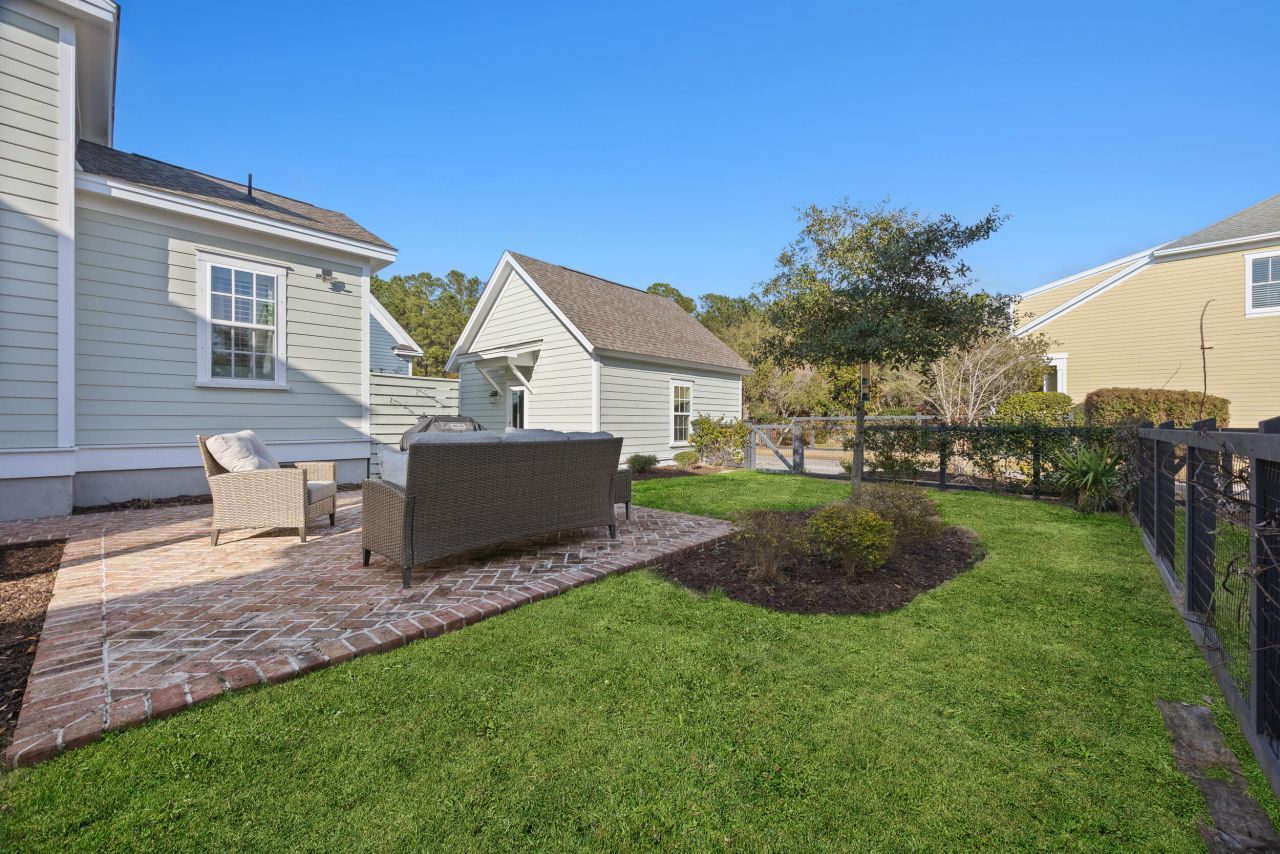 59 Great Heron Way Photo 37